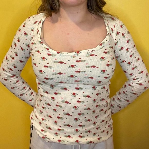 Light Beige Waffle Knit Long Sleeve - Picture 3 of 3